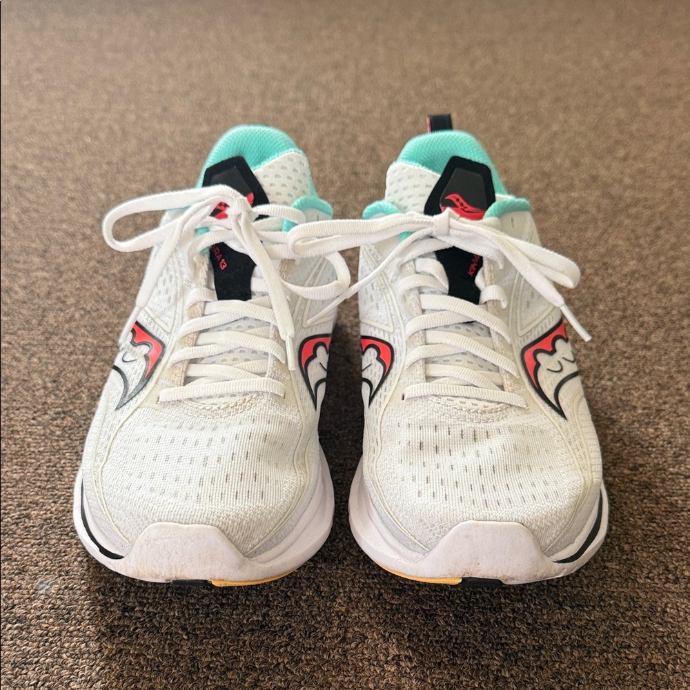 Women’s Saucony Kinvara 13 Sneakers